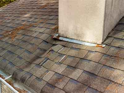 roof leak repair in Folsom CA near flashing